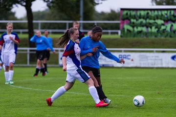 Bild 120 - B-Juniorinnen SV Henstedt Ulzburg - Frauen Bramfelder SV 3 : Ergebnis: 9:0